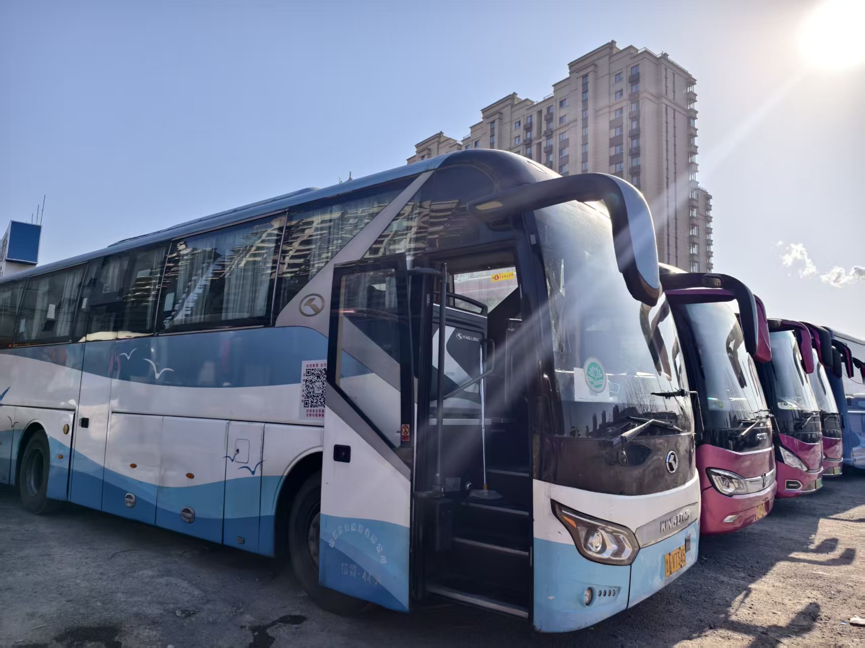 济南旅游大巴车：团队出行与城市旅游的理想选择